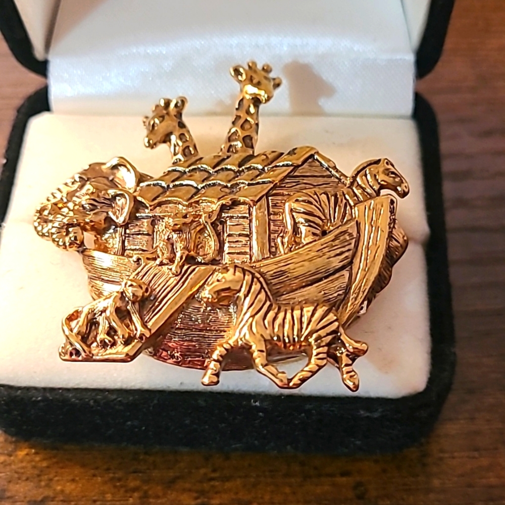 Noah's Ark Brooch